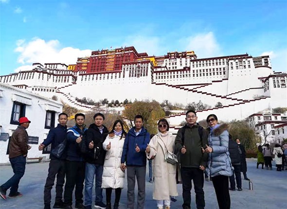 Group Trip to Lhasa
